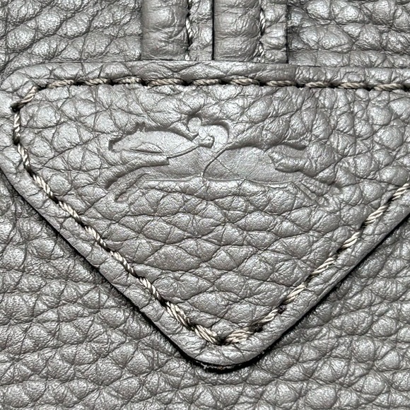 Longchamp Roseau medium pebbled leather shoulderbag tote in grey - Picture 5 of 11